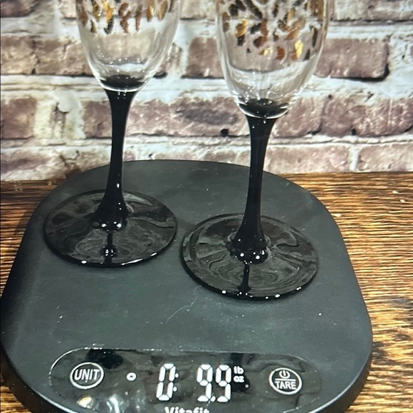 Vintage 1994 Jackie Collin’s Gold and Black Champagne Flute Set - Picture 5 of 16